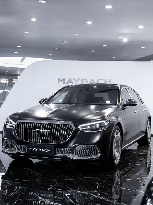 广州47岚图汽车的售后服务让用户无忧出行，迈巴赫未来的豪华车趋势